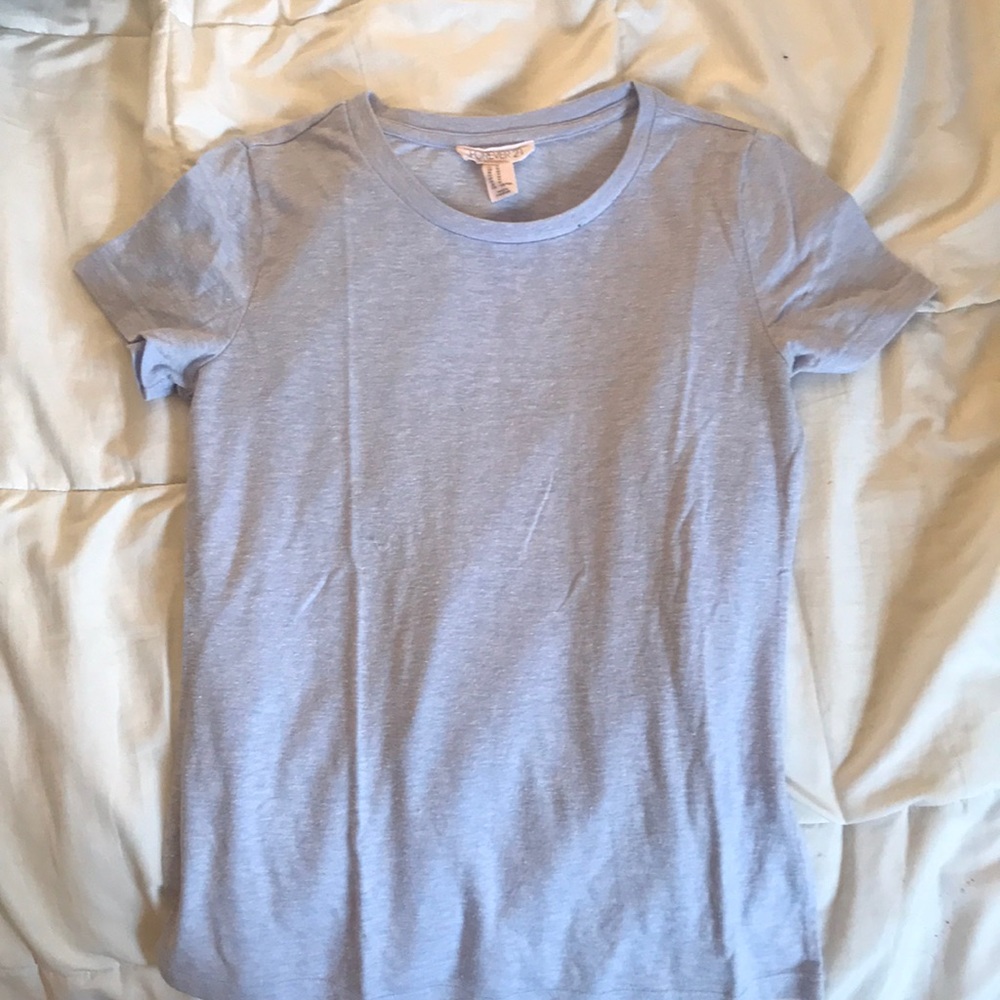 ‼️FREE T-SHIRT😏💭